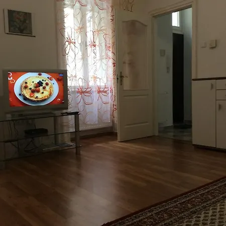 Апартаменты Kalman Imre One Bedroom Будапешт
